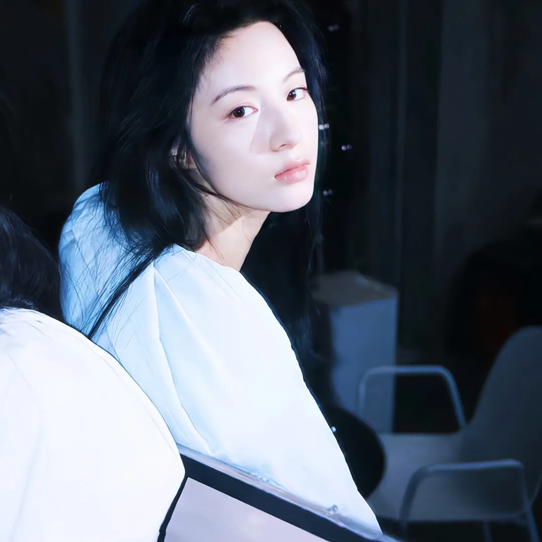 监死摄像机